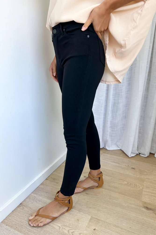 Alexa Pants Petite - Black - Image 3