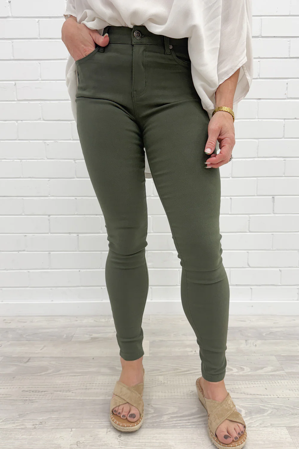 Alexa Pants Petite - Khaki - Image 11