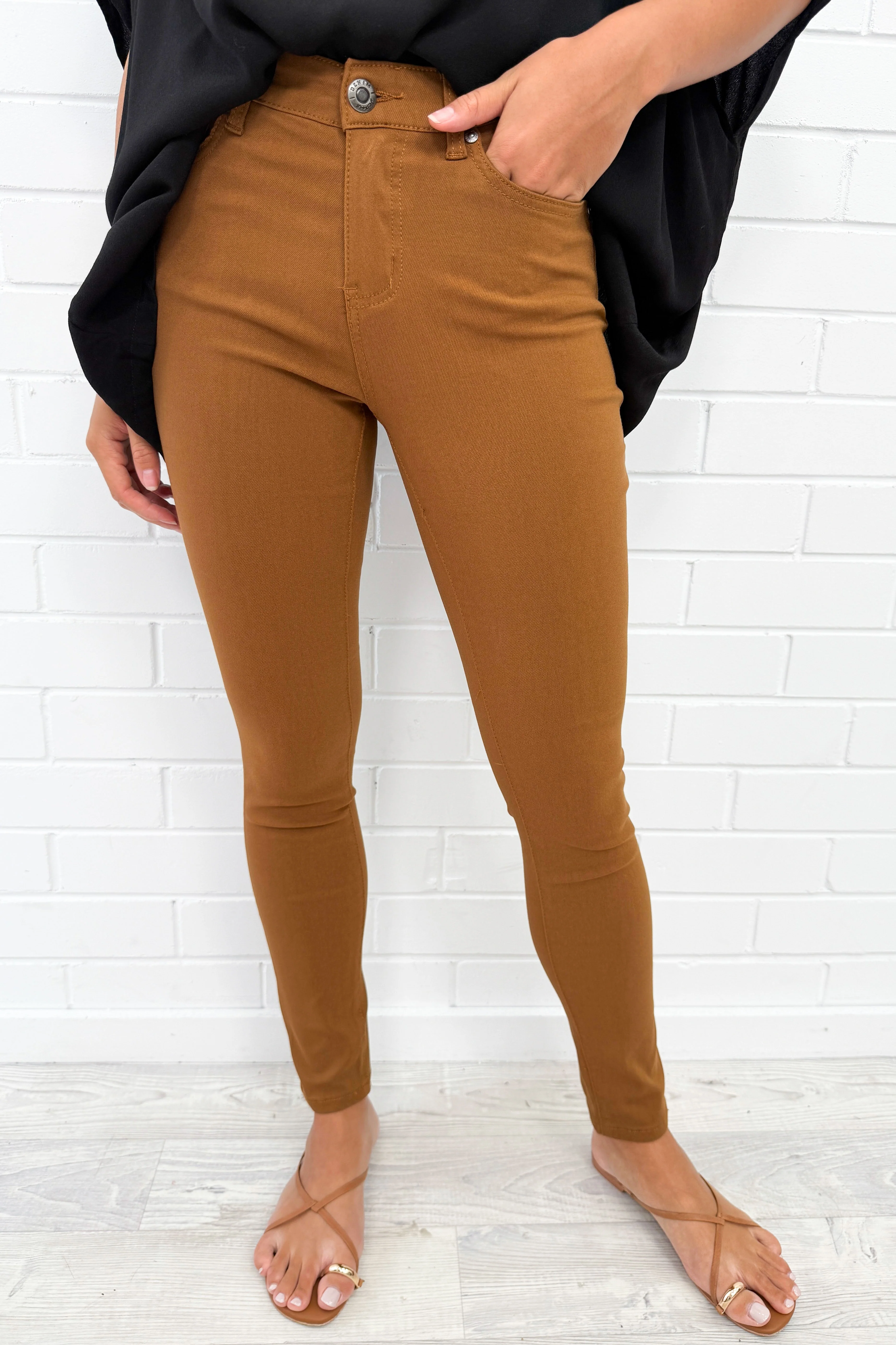 Alexa Pants - Image 19