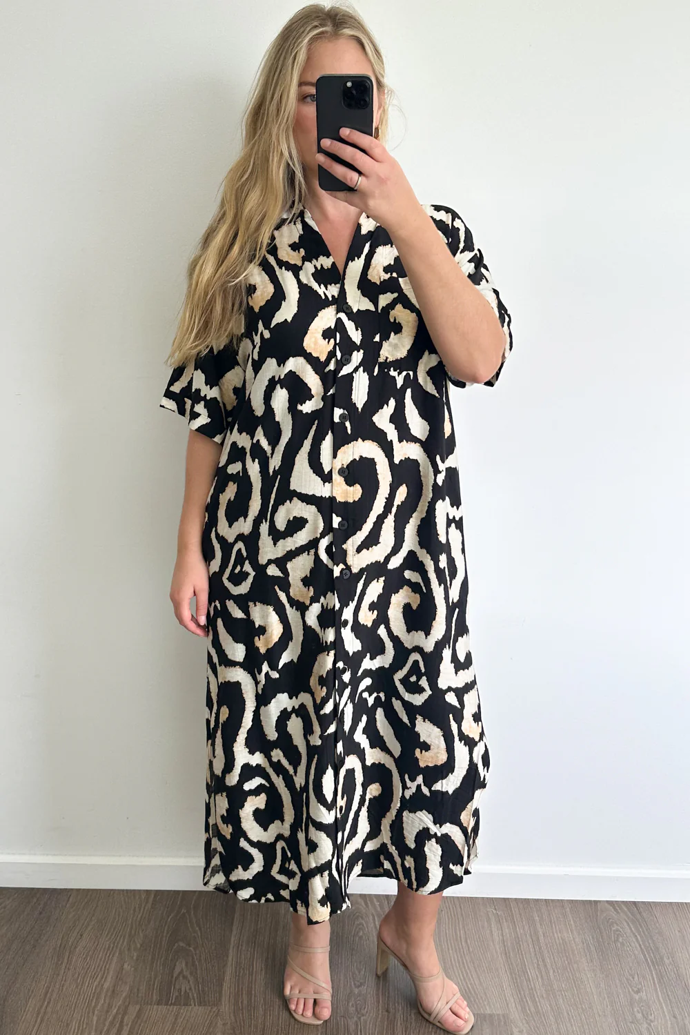 Ari Dress - Image 8
