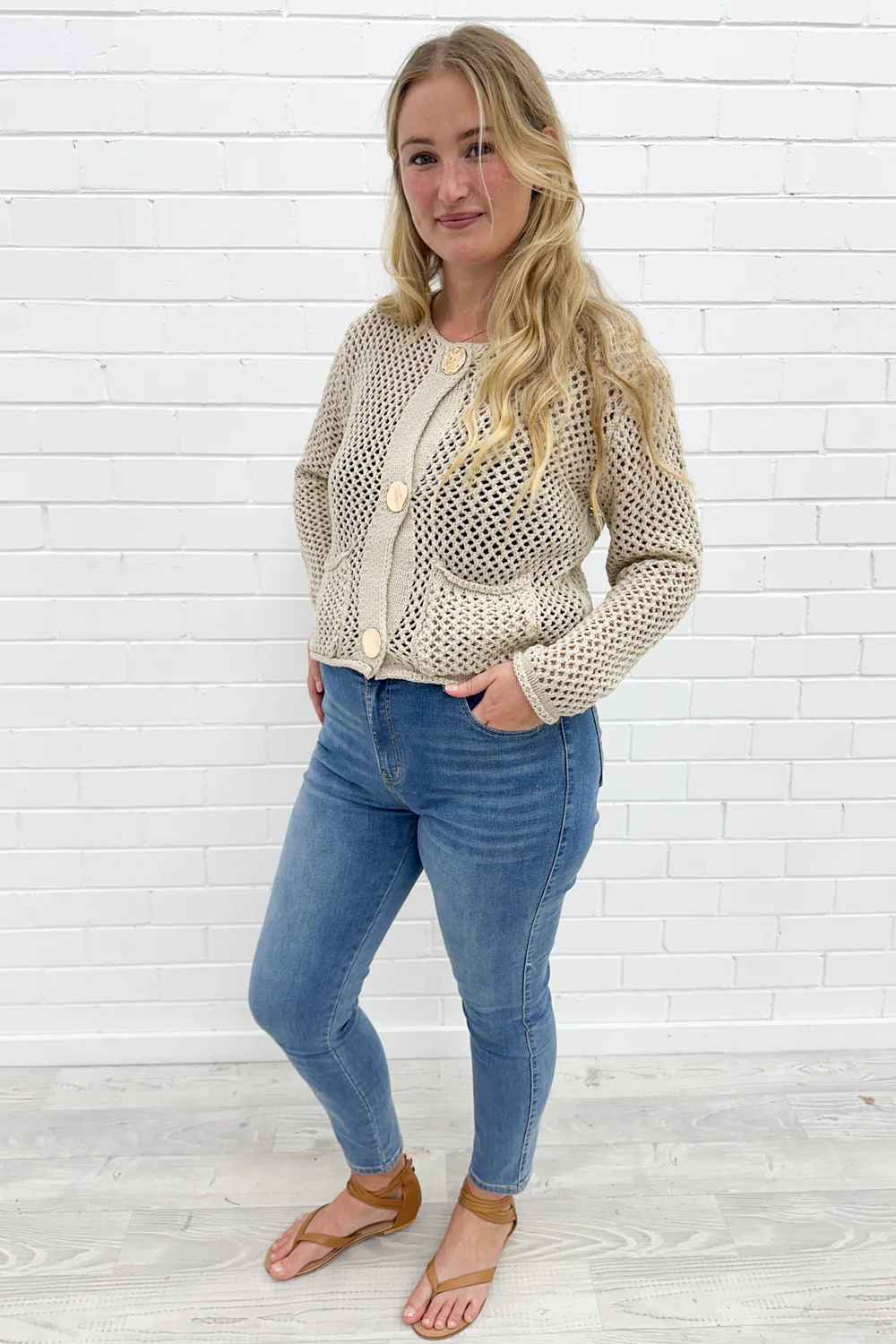 Aria Cardi - Image 18