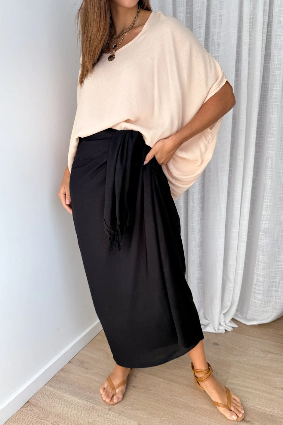 Beach Sarong - Black - Image 28