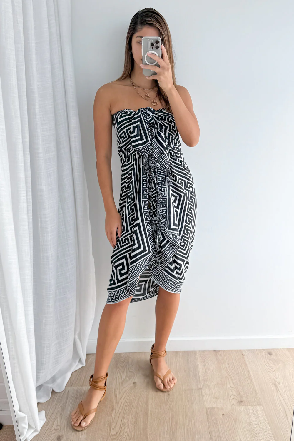 Beach Sarong - Black - Image 41