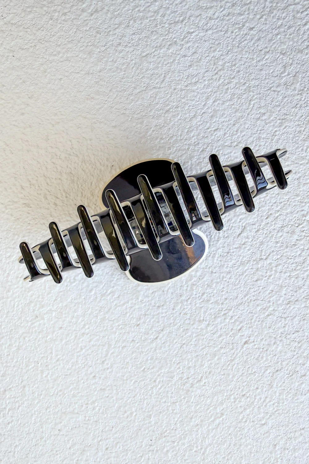 Blair Hair Claw - Image 9