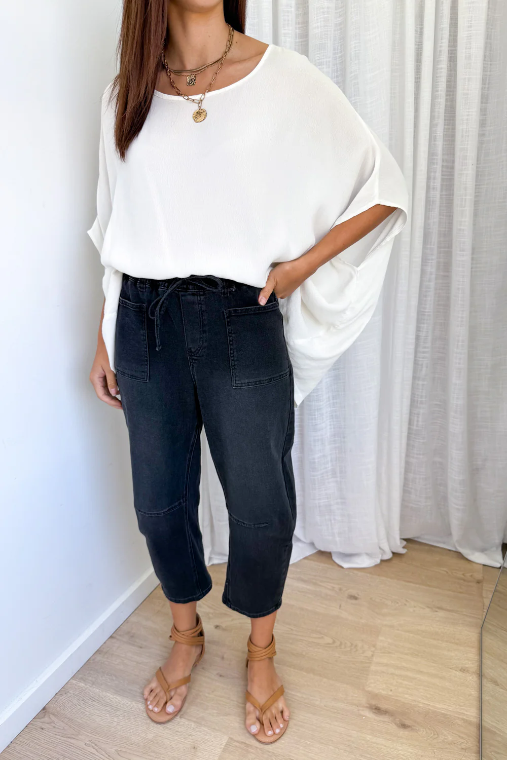 Camilla Crop Barrel Leg Jeans - Black Denim - Image 4