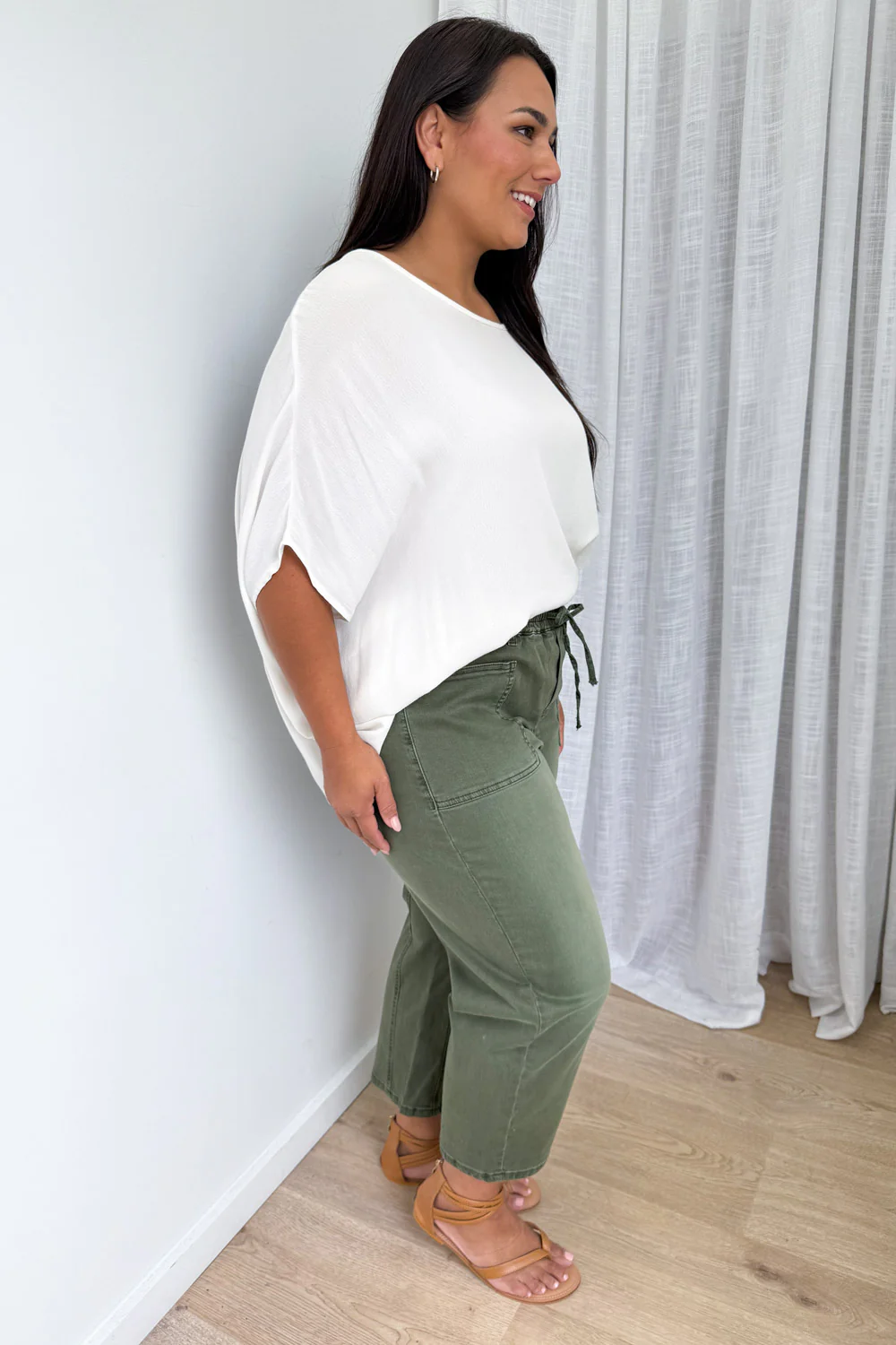 Camilla Crop Barrel Leg Jeans - Khaki Denim - Image 9
