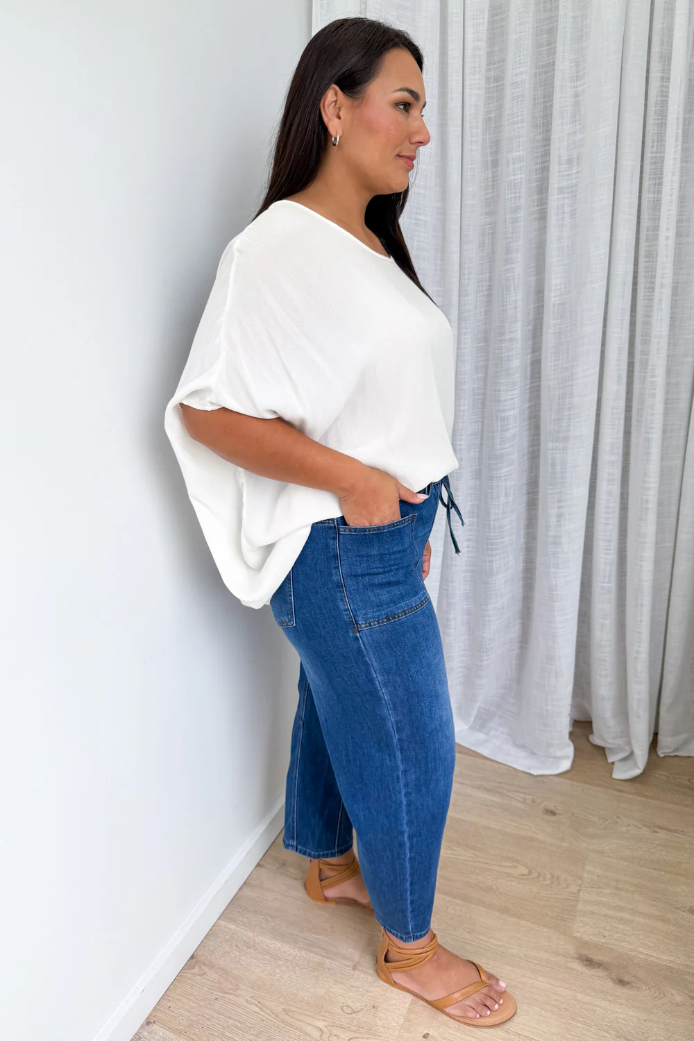 Camilla Crop Barrel Leg Jeans - Mid Denim - Image 8