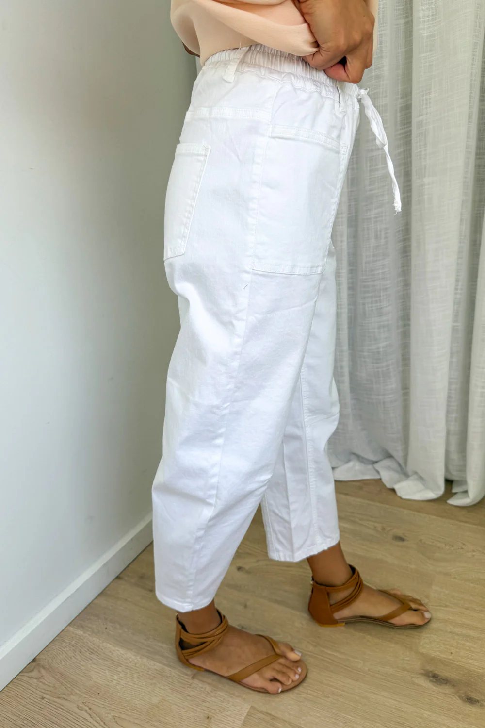Camilla Crop Barrel Leg Jeans - White Denim - Image 4