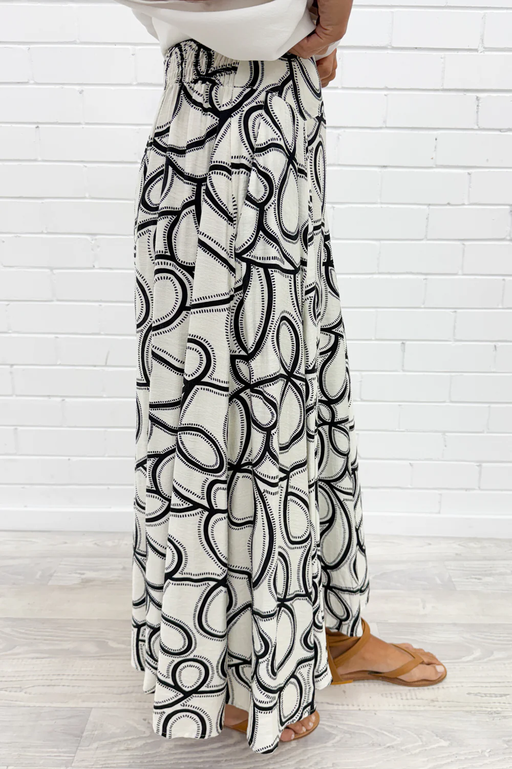 Cassandra Skirt - Image 24