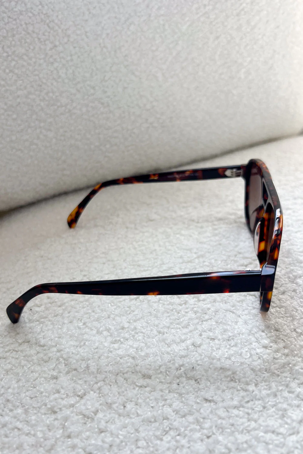 Cher Sunglasses - Image 6