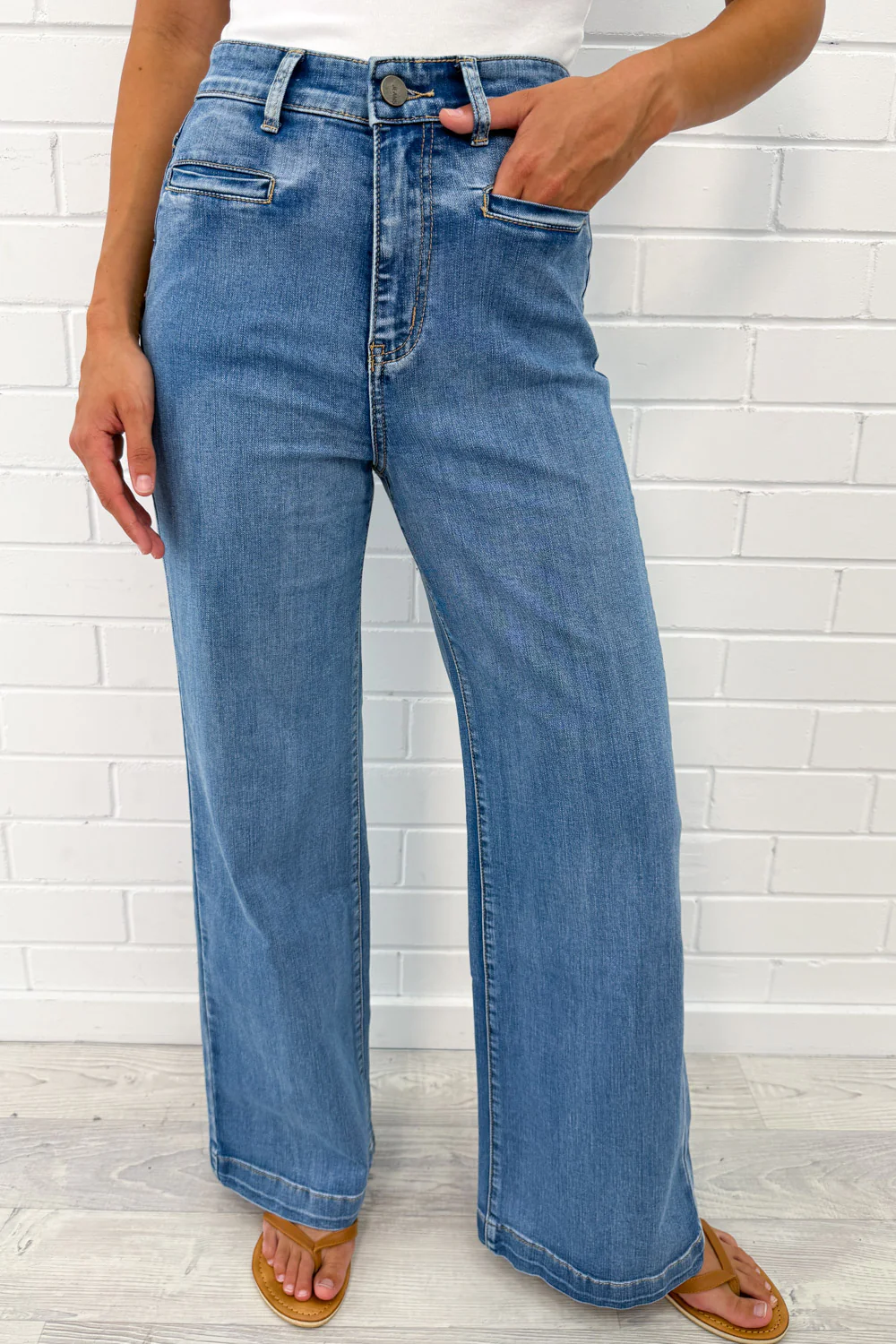 Daisy Wide Leg Jeans - Denim - Image 2