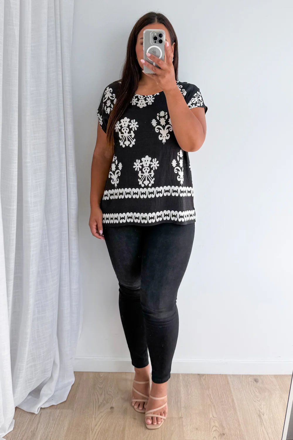 Elka Top - Black White - Image 10