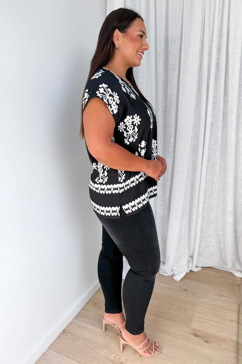 Elka Top - Black White - Image 8