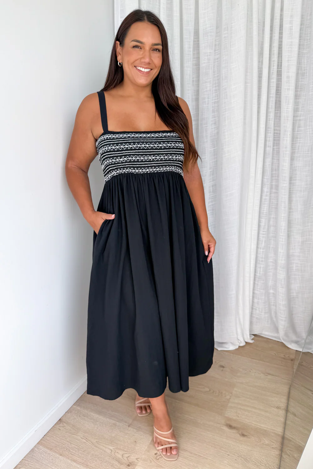 Ellie Dress - Black - Image 8