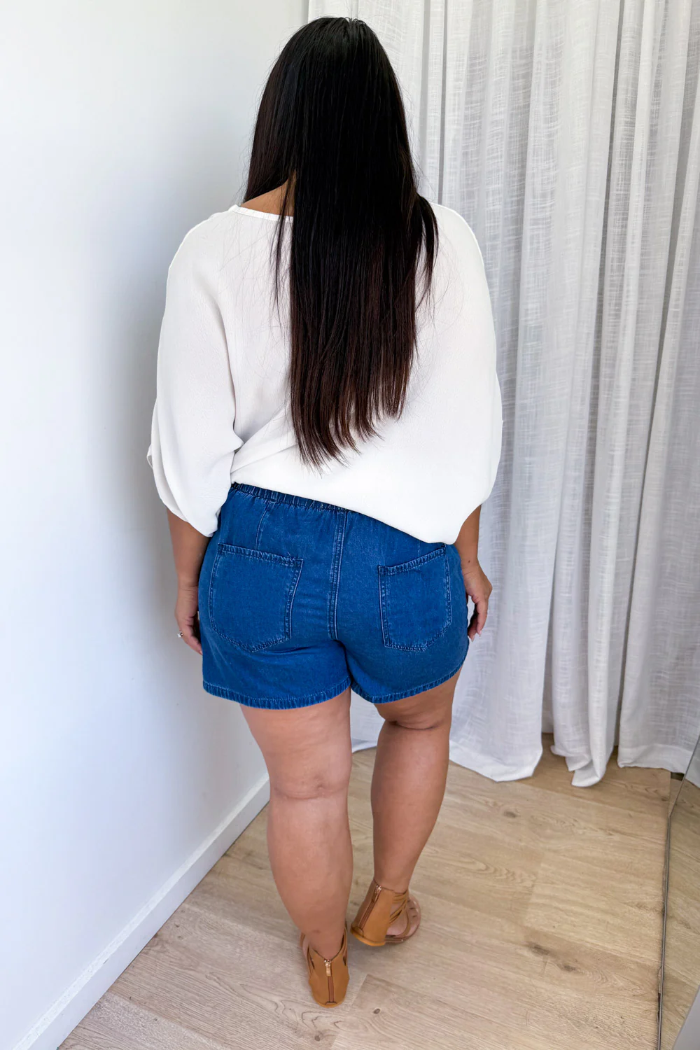 Etta Shorts - Image 10