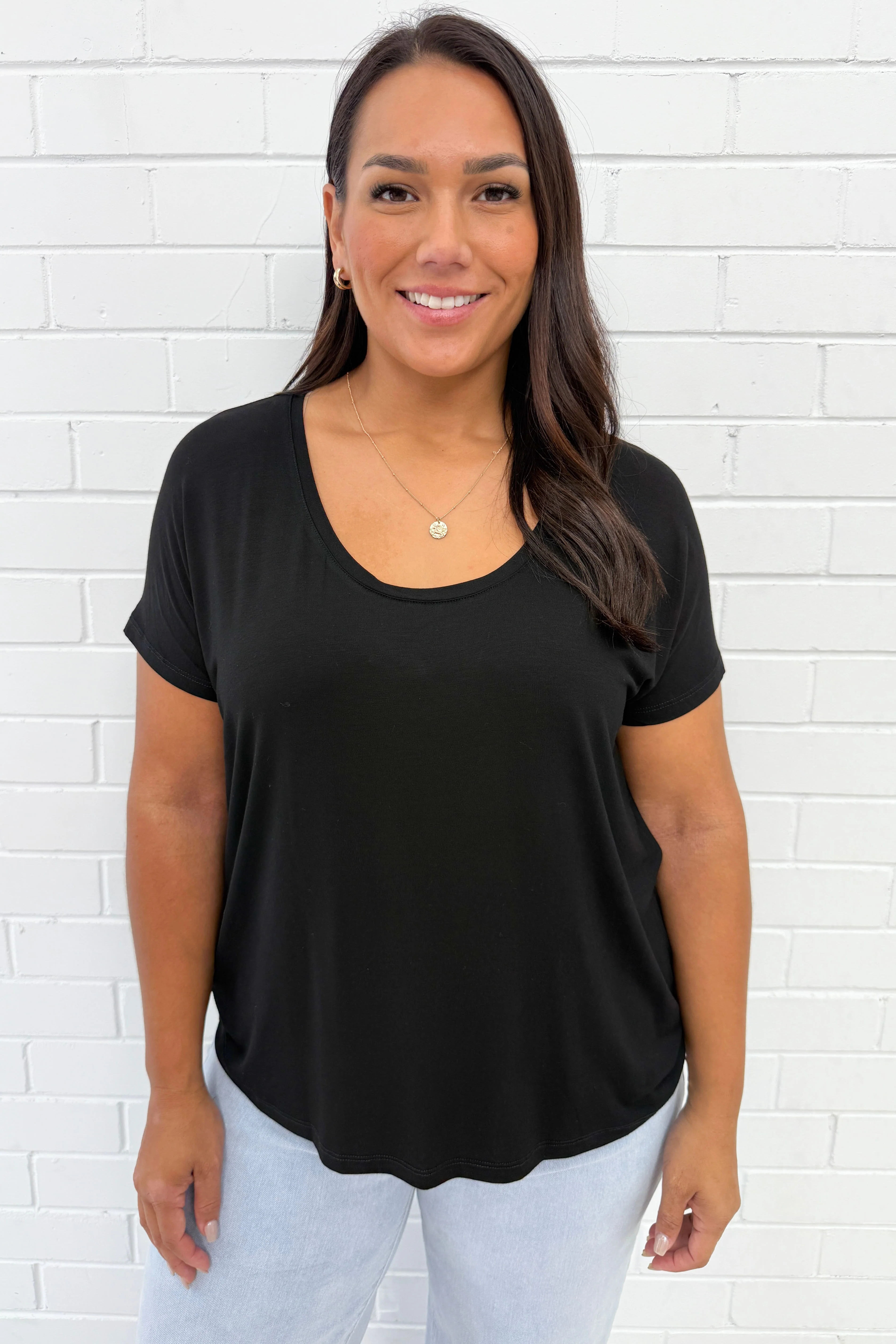 The Everyday Scoop Tee - Black - Image 3