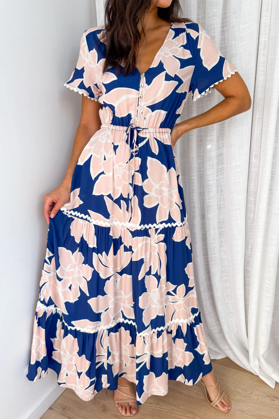 Featherlight Dress - Peach Navy Floral - Image 2