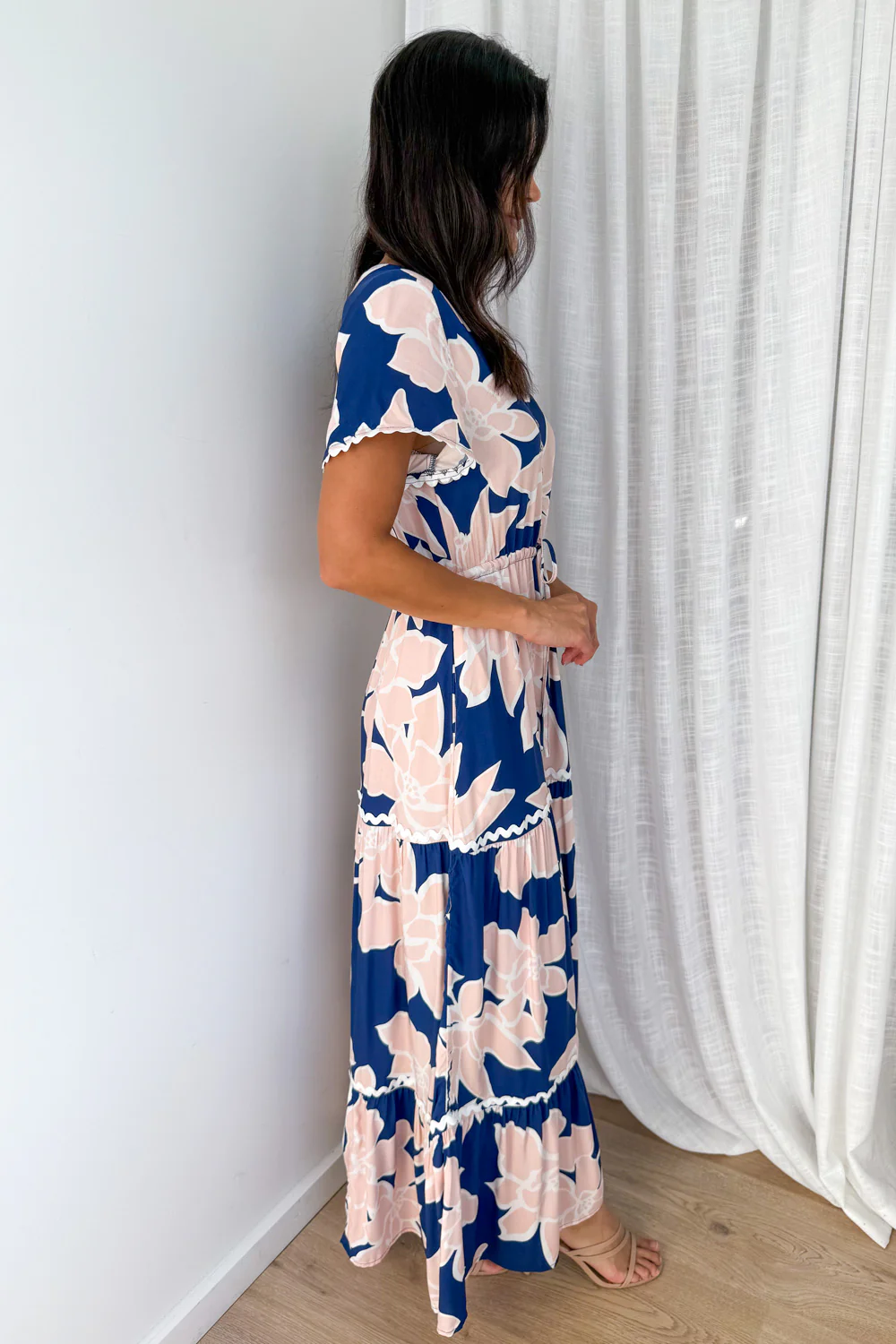 Featherlight Dress - Peach Navy Floral - Image 4