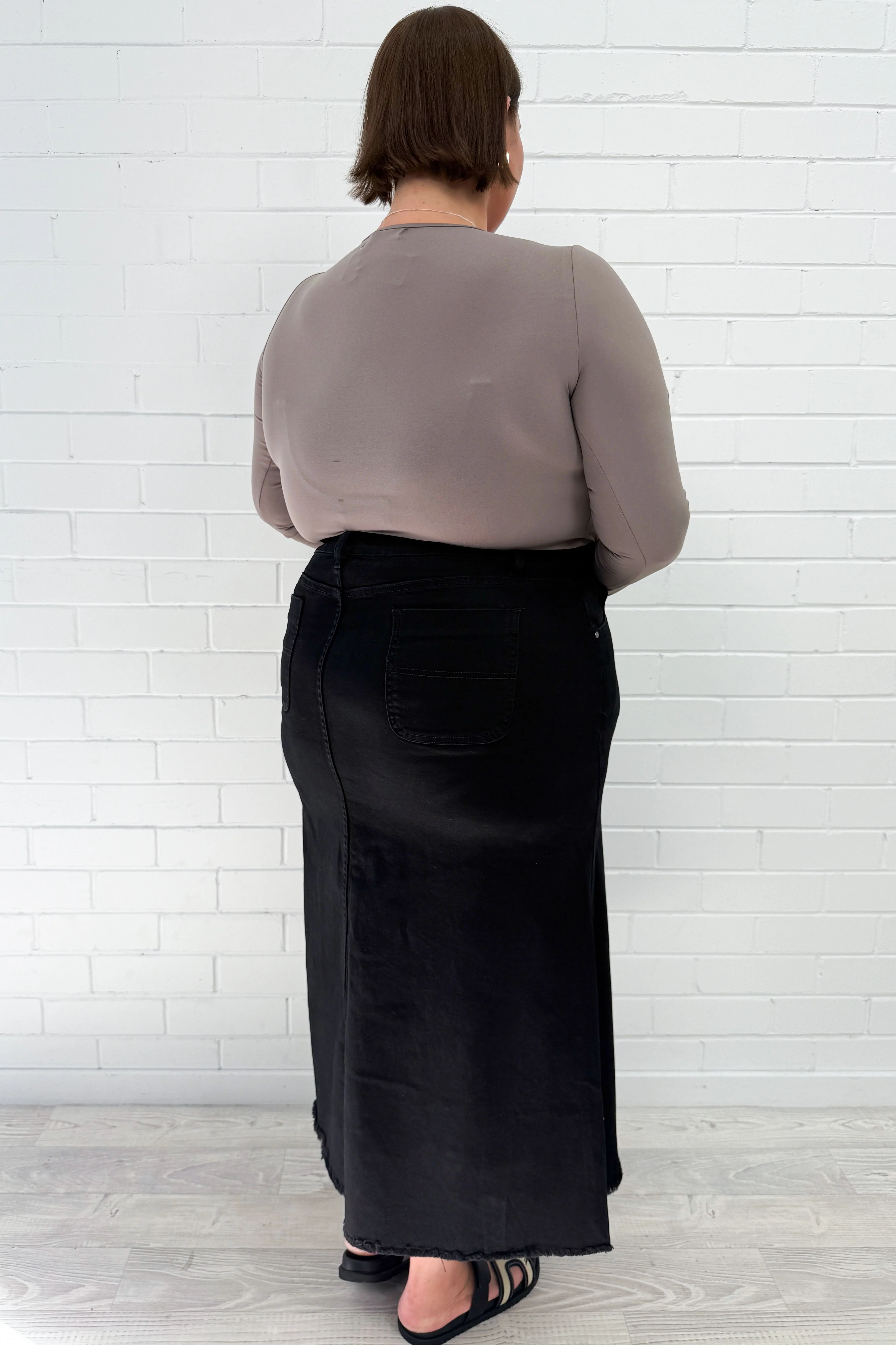 Gloucester Denim Maxi Skirt - Image 28