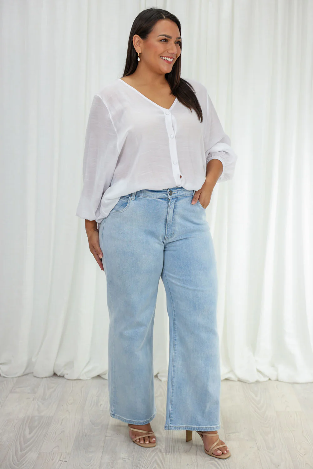 Harley Mid Rise Wide Leg Jeans - Image 11