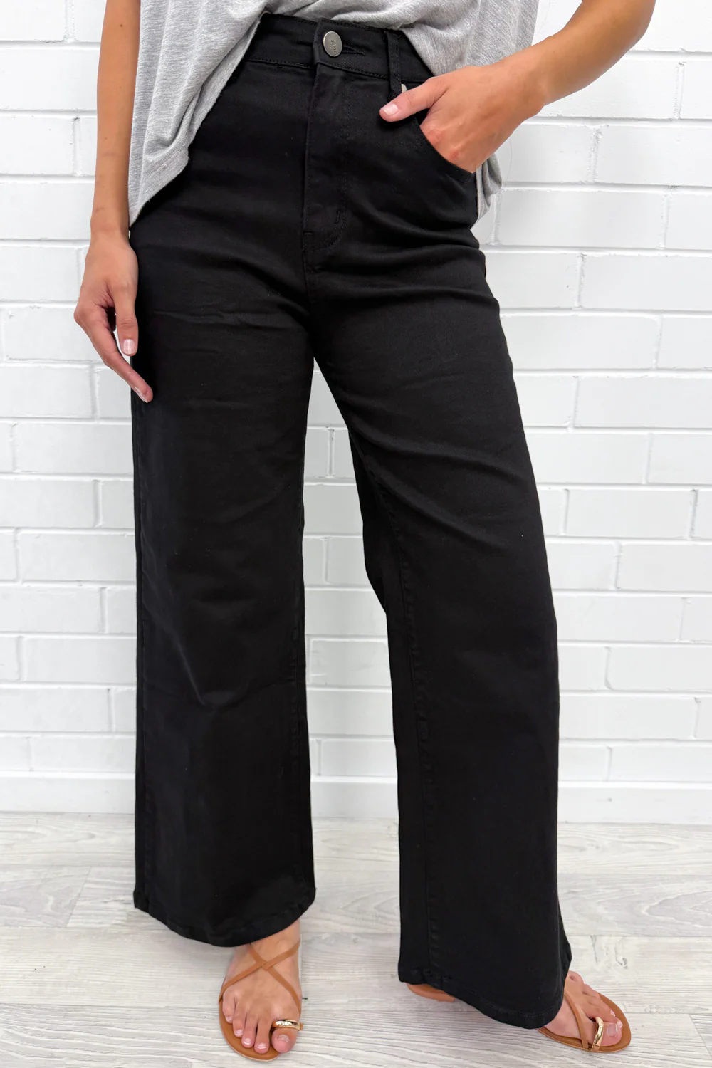 Harley Mid Rise Wide Leg Jeans - Black Denim - Image 19