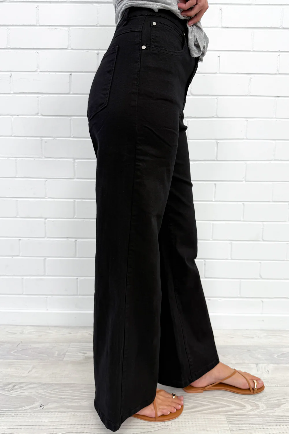 Harley Mid Rise Wide Leg Jeans - Black Denim - Image 23
