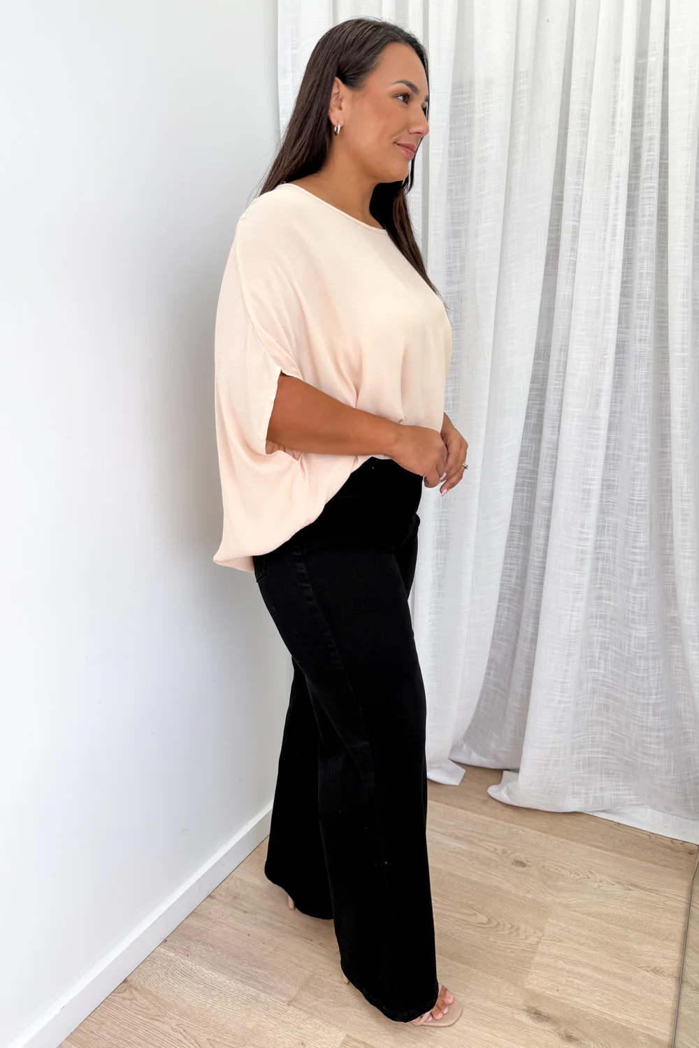 Harley Mid Rise Wide Leg Jeans - Black Denim - Image 29
