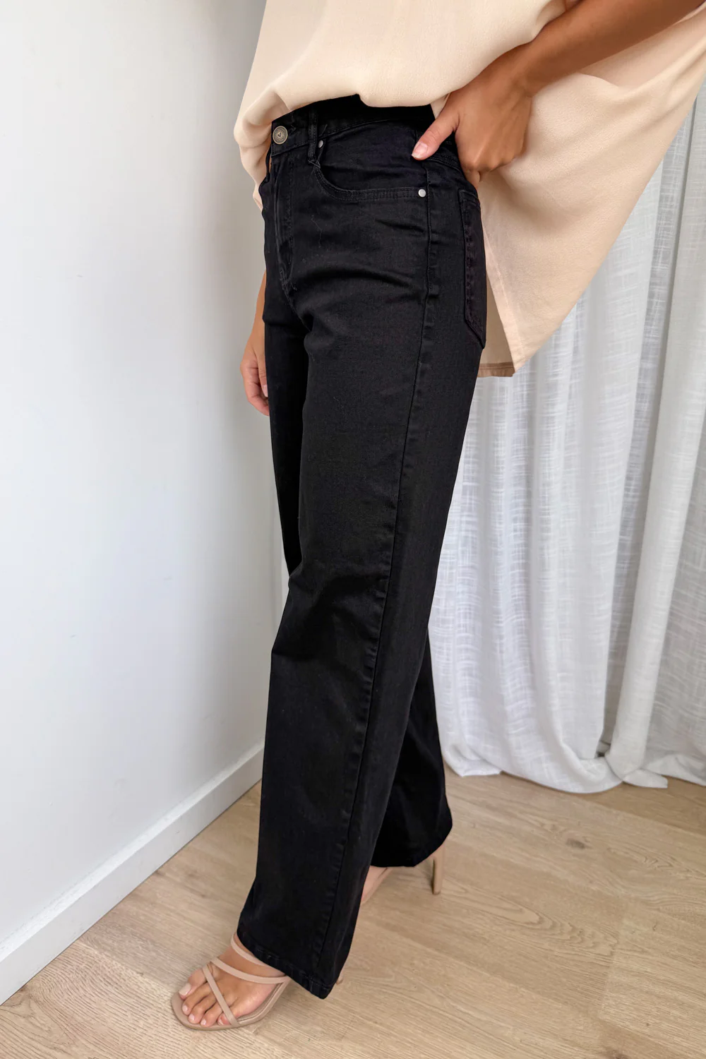 Harley Mid Rise Wide Leg Jeans - Black Denim - Image 3
