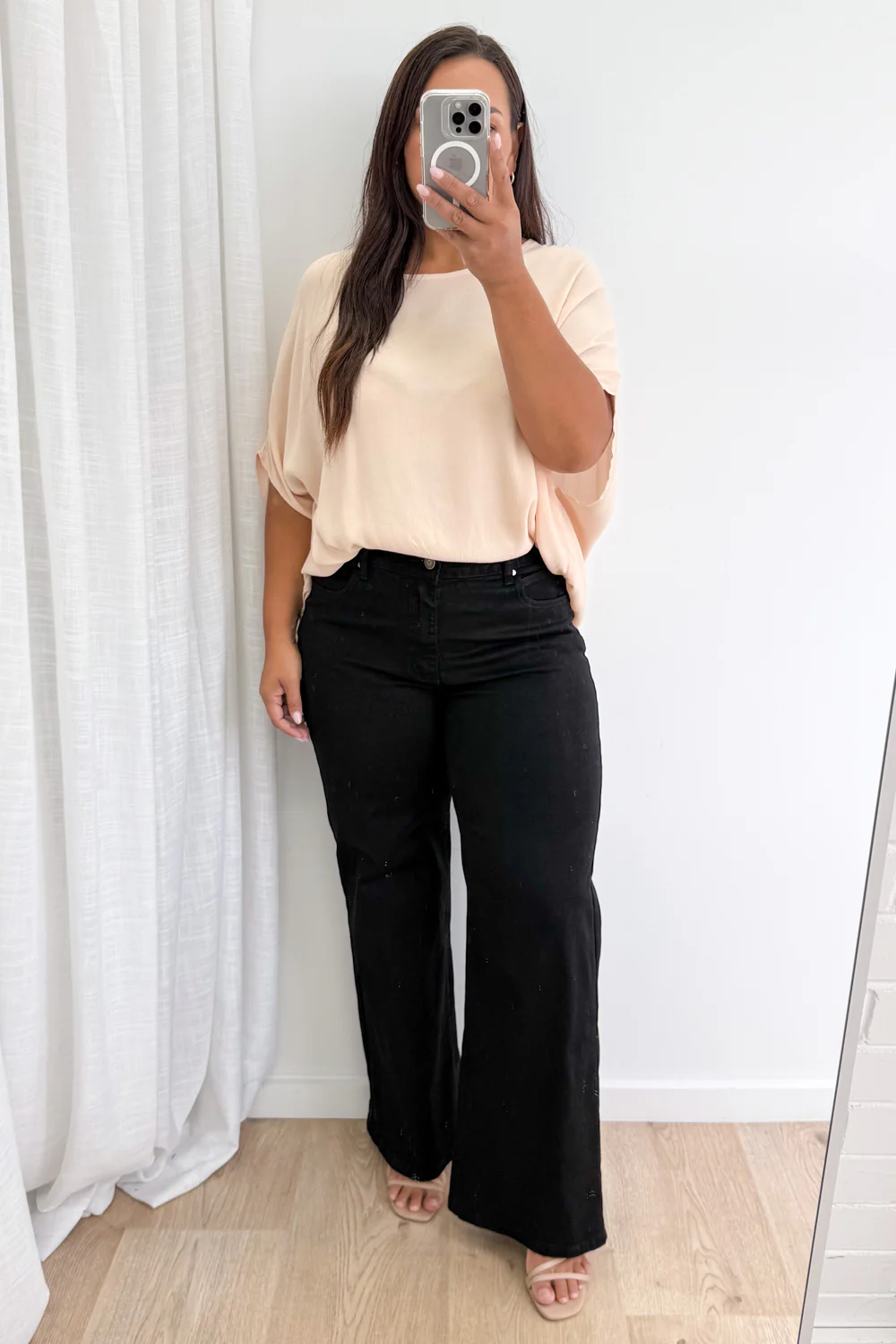 Harley Mid Rise Wide Leg Jeans - Black Denim - Image 31