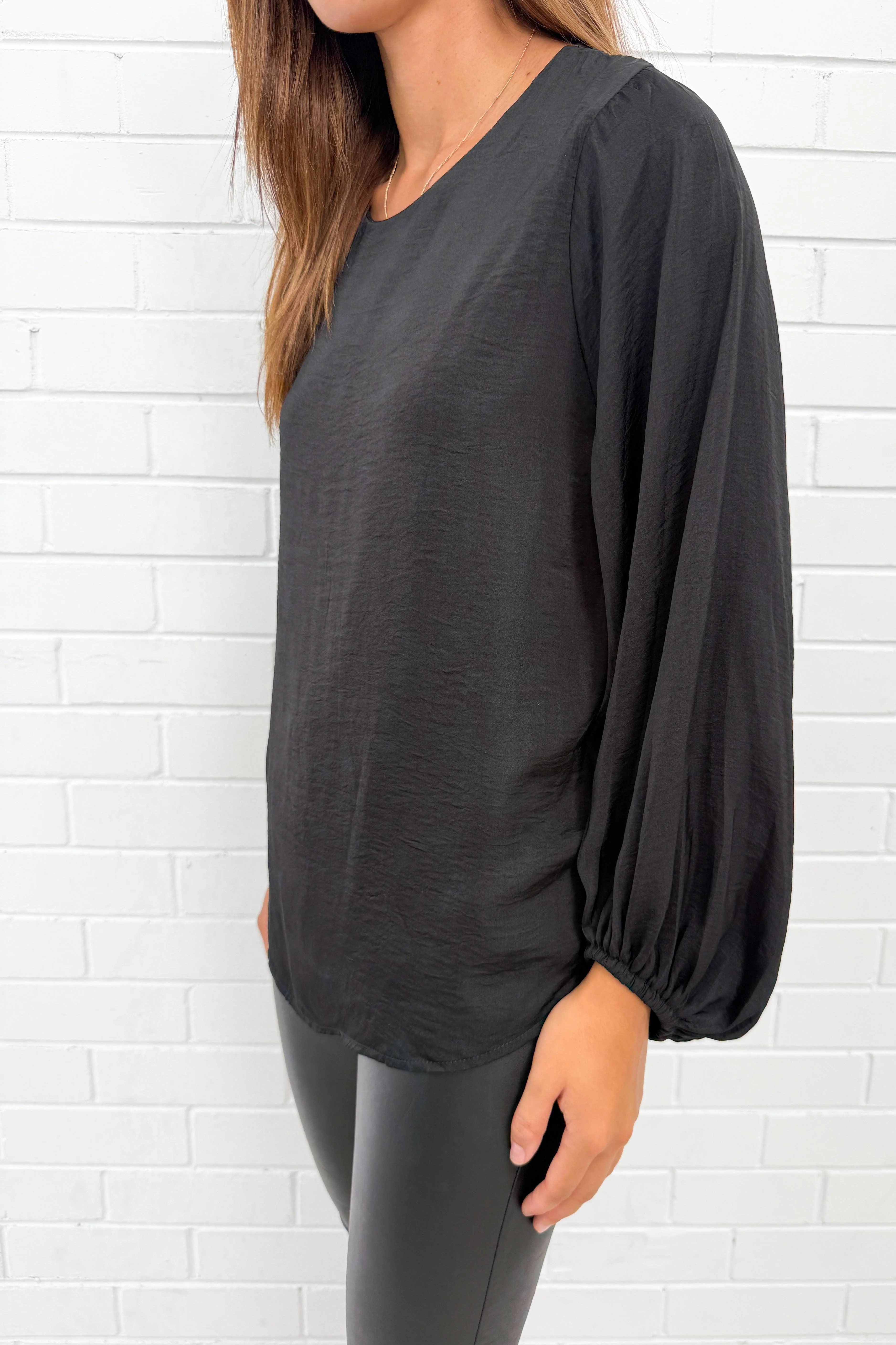 Henny Blouse - Black - Image 6