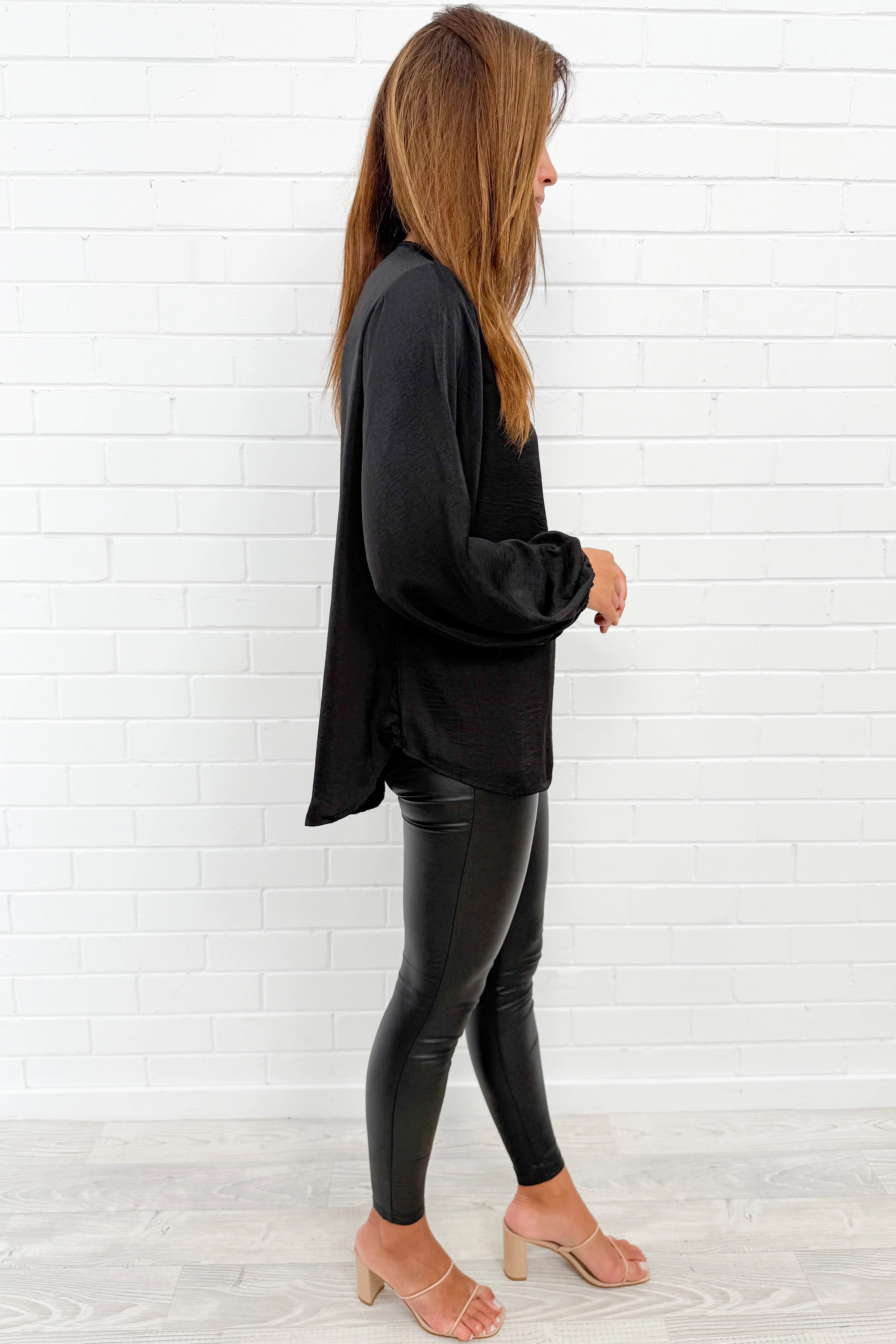 Henny Blouse - Black - Image 7