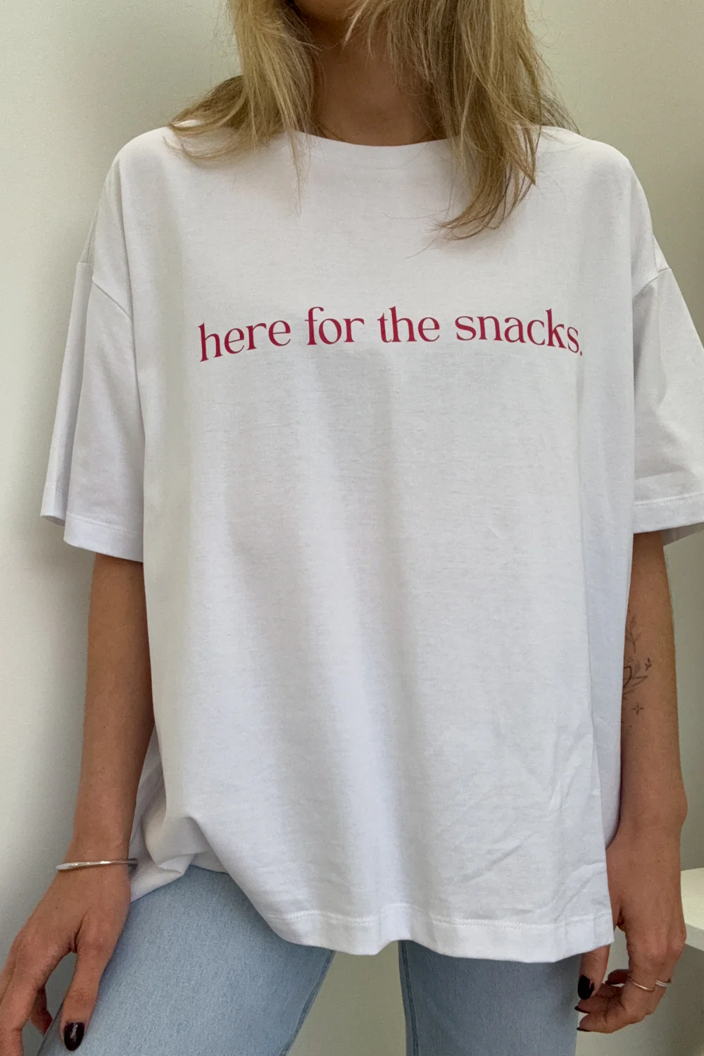 Here For The Snacks Oversized Tee - Image 10