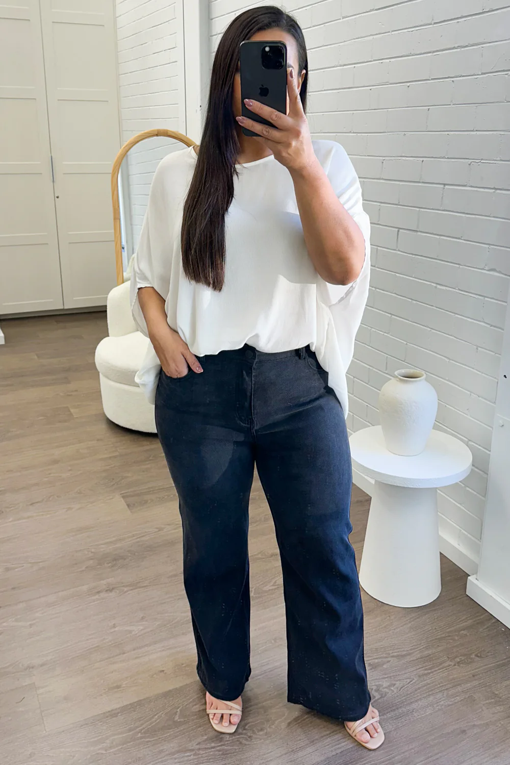 Izzy Straight Leg Jeans - Black Denim - Image 9