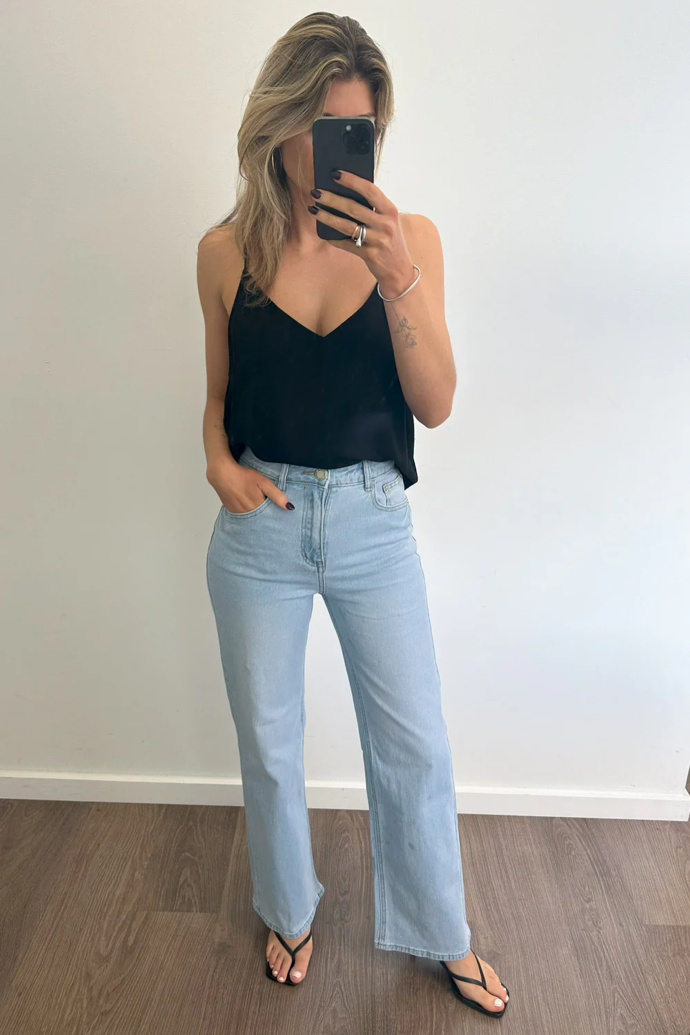 Izzy Straight Leg Jeans - Light Denim - Image 6