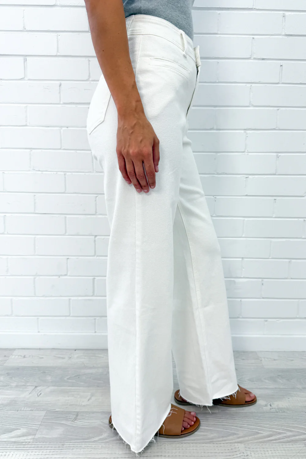 Joni Wide Leg High Rise Denim Jeans - White - Image 41