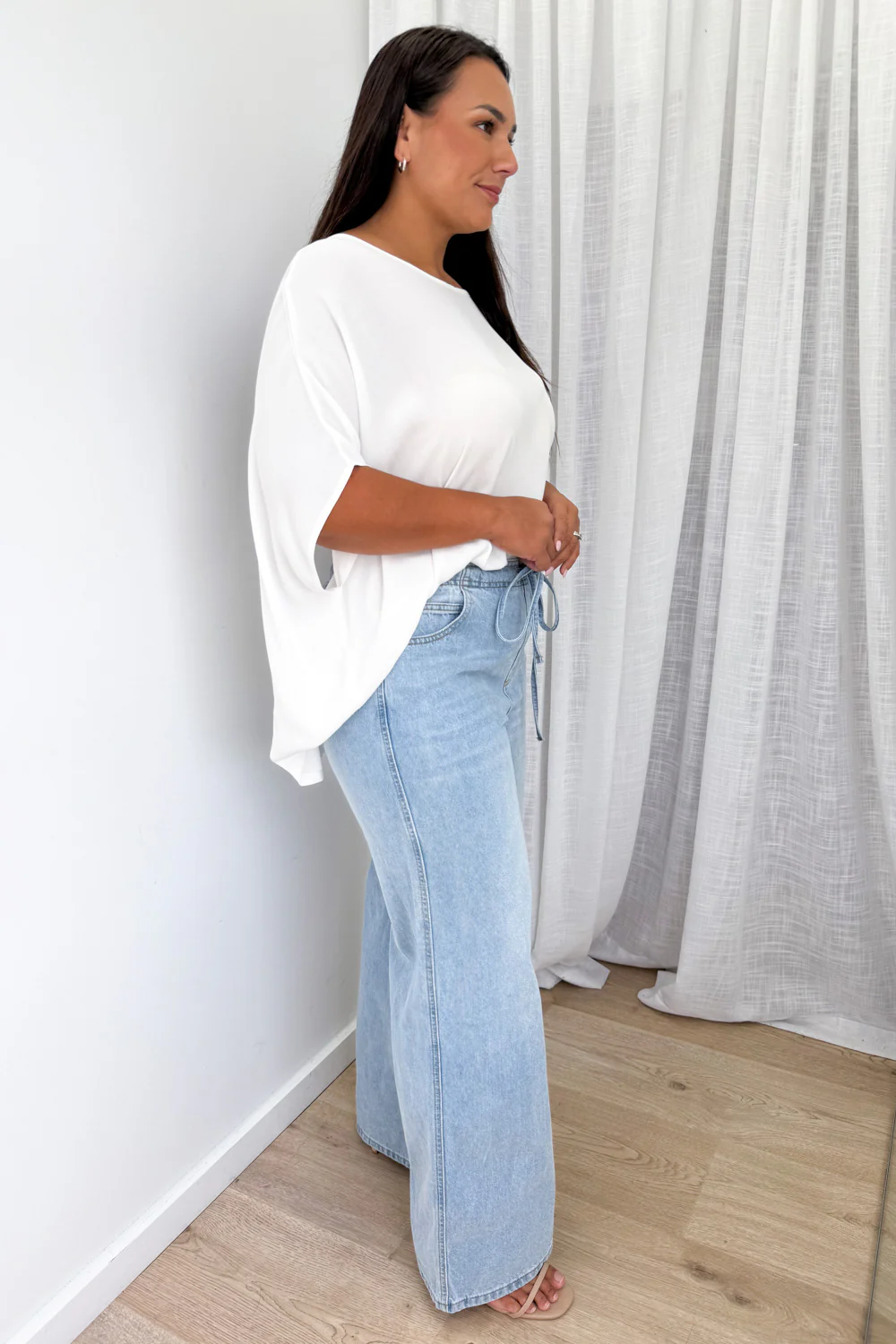 Kai High Rise Wide Leg Jeans - Light Denim - Image 11