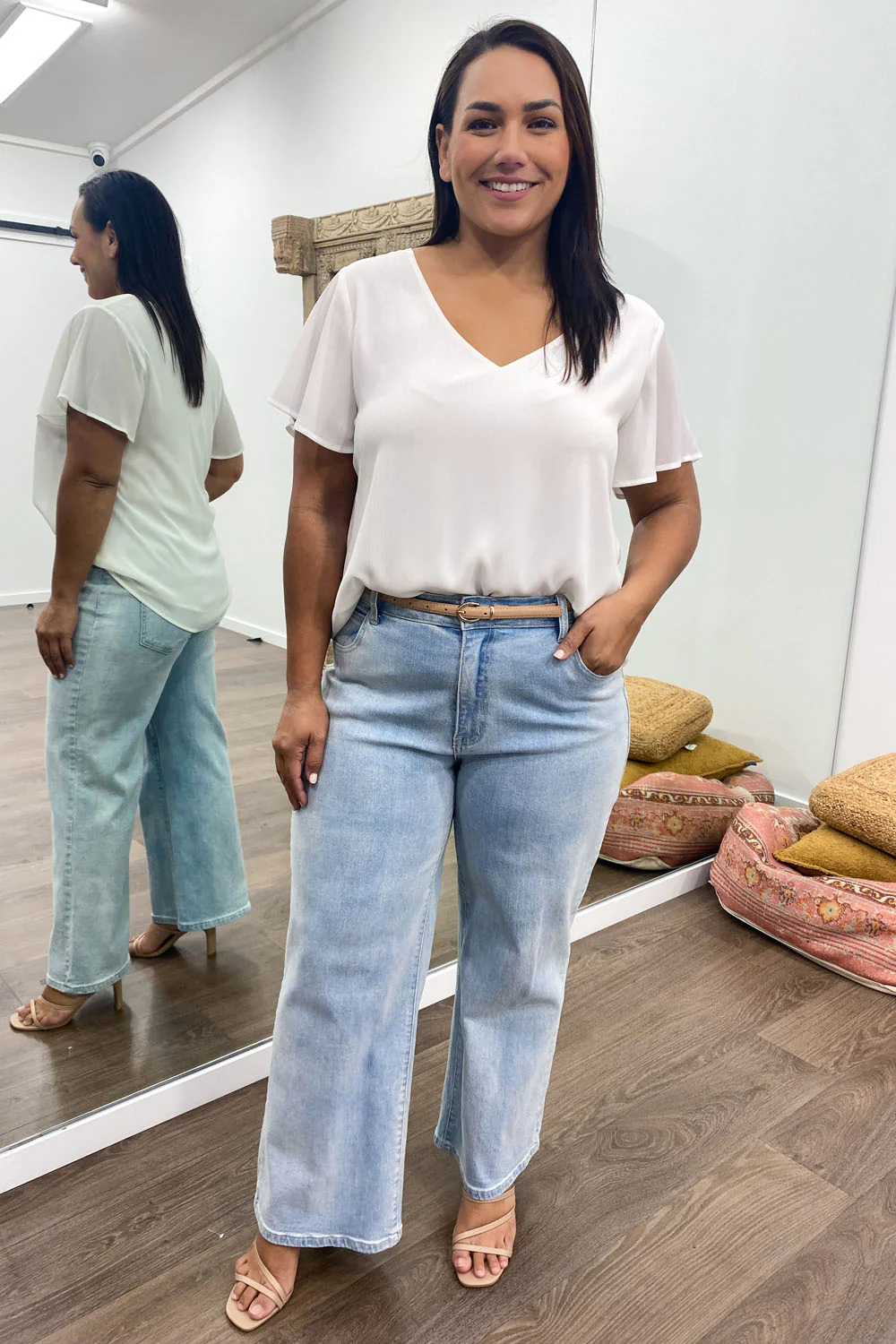 Karen Top - White - Image 14
