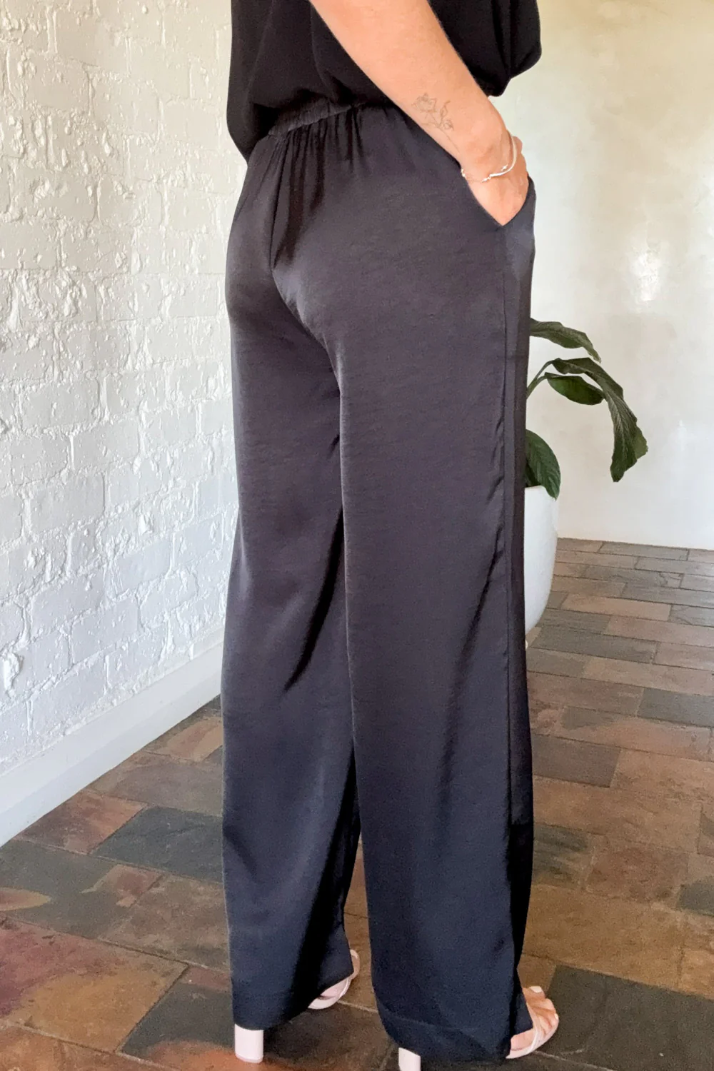 Kim Pants - Black - Image 6