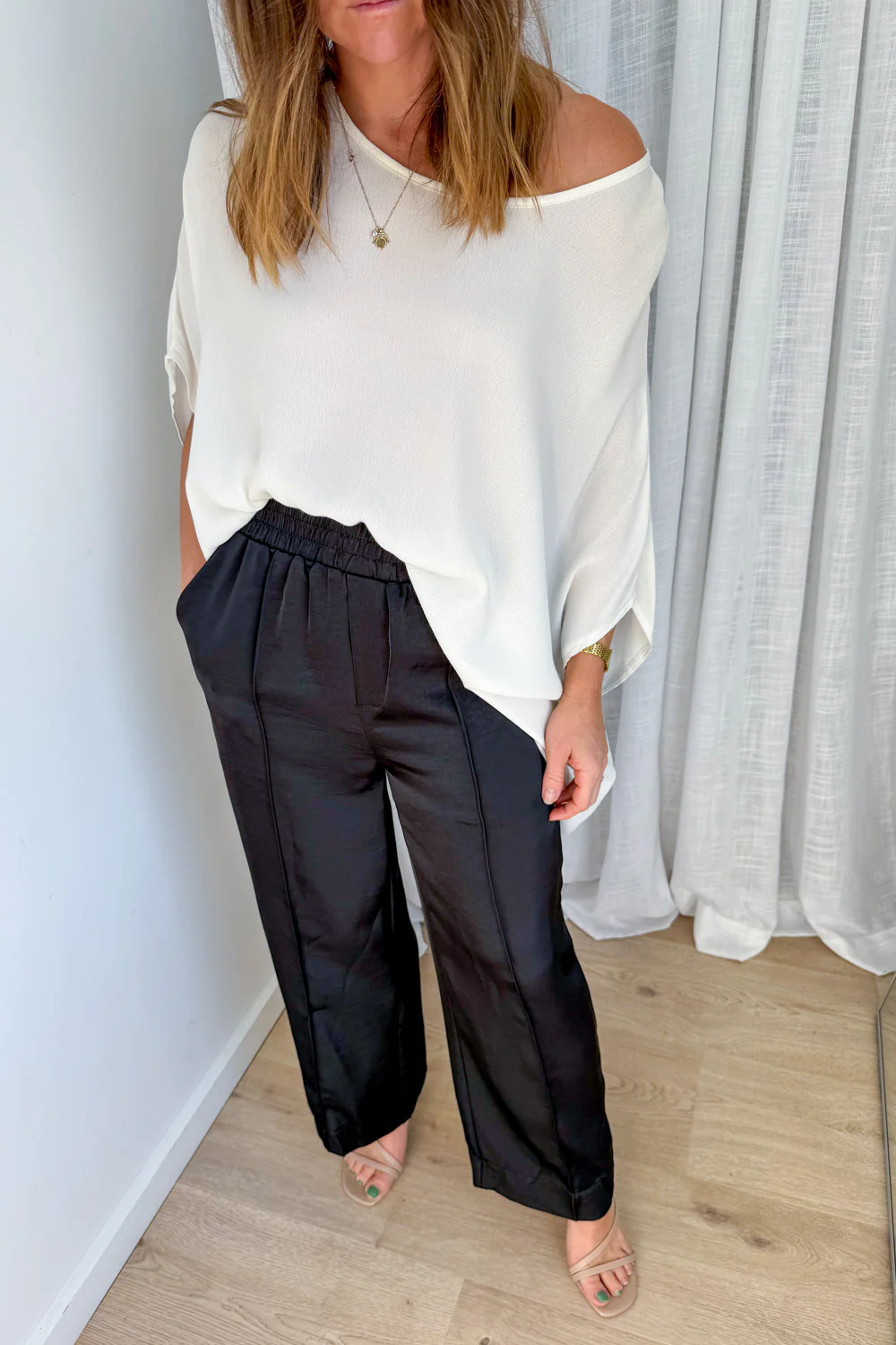 Kim Pants Petite - Black - Image 3