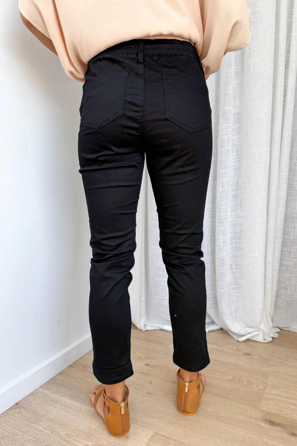 Kit Pants - Black - Image 6