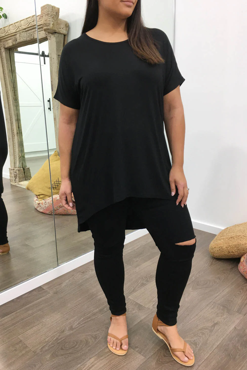 Kylie Tee - Black - Image 10
