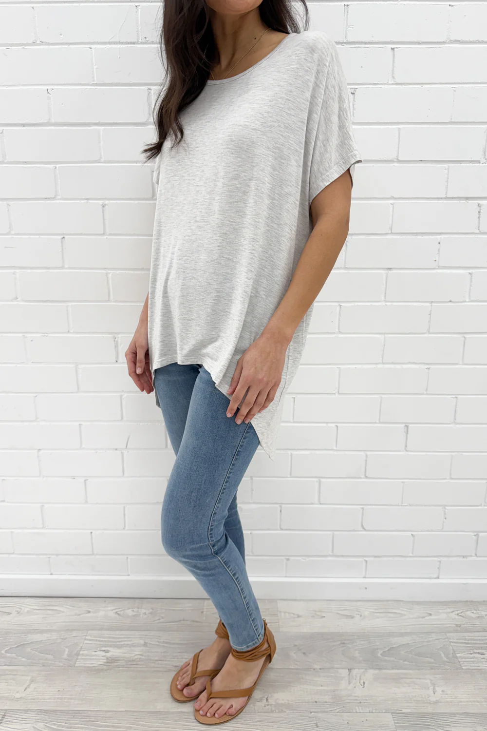 Kylie Tee - Light Grey - Image 3