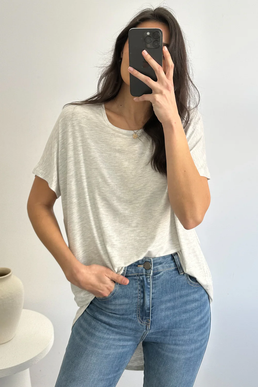 Kylie Tee - Light Grey - Image 6