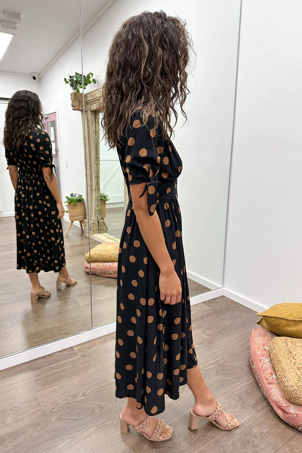 Lili Dress - Image 4