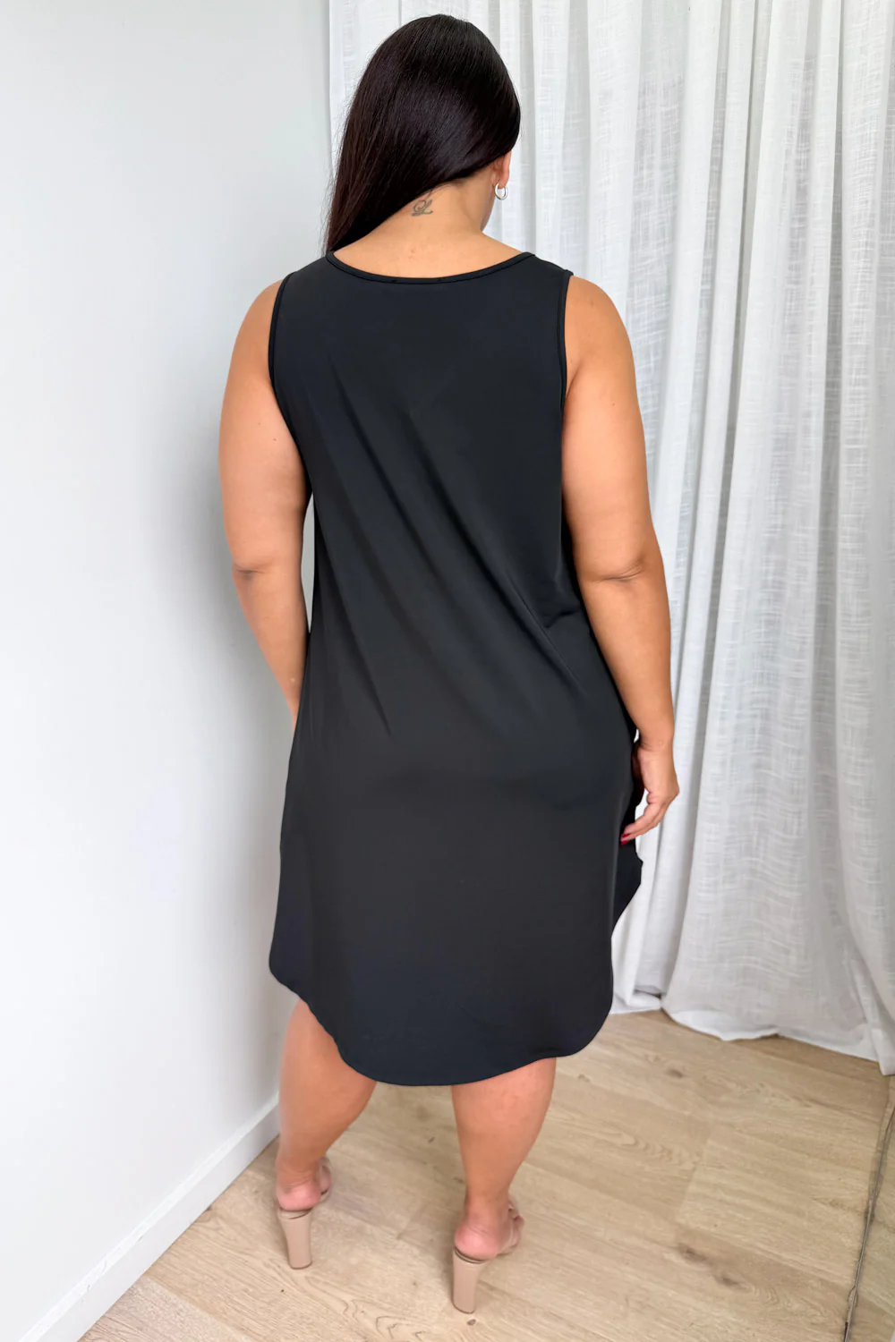 Loriet Dress - Black - Image 11