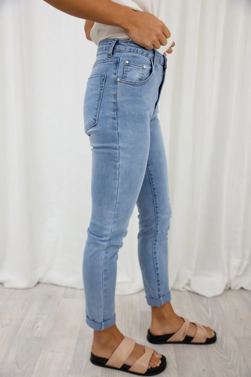 Mum Babe Straight Leg Jeans - Denim - Image 4