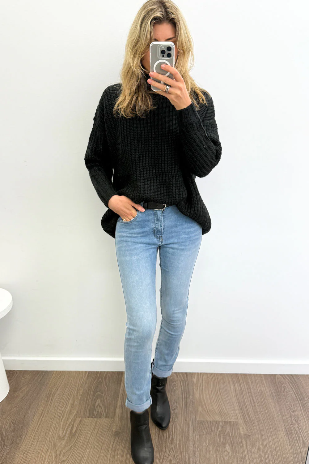 Mum Babe Straight Leg Jeans - Denim - Image 6