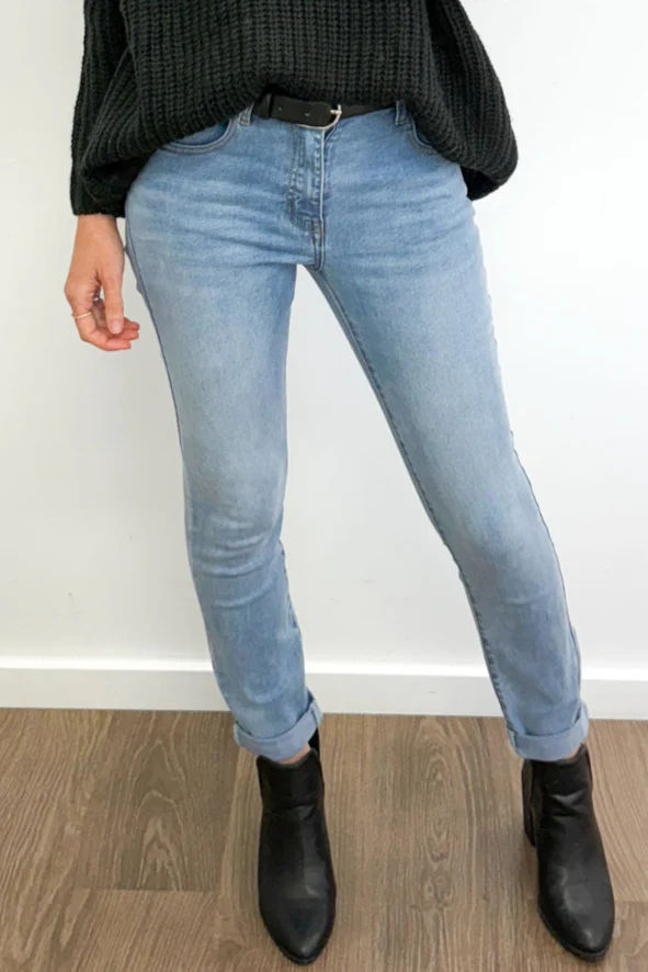 Mum Babe Straight Leg Jeans - Denim - Image 7