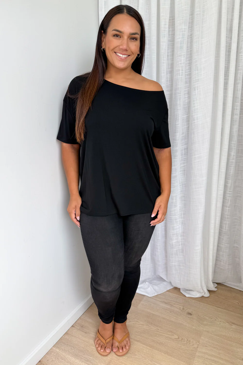 Muse Lounge Top - Black - Image 13