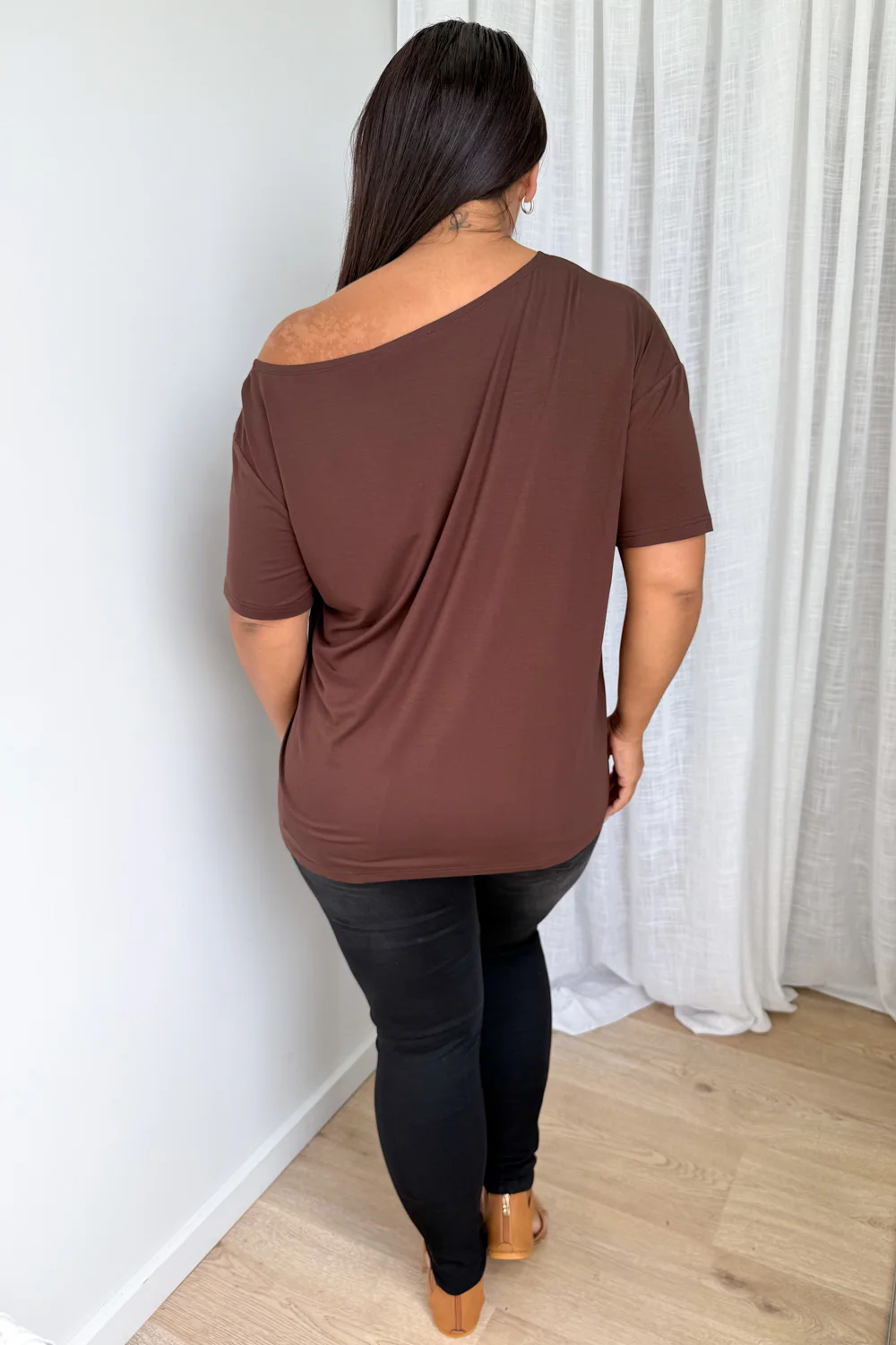 Muse Lounge Top - Chocolate - Image 14